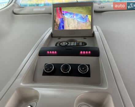 Серый Крайслер Таун Кантри, объемом двигателя 3.61 л и пробегом 188 тыс. км за 14900 $, фото 24 на Automoto.ua