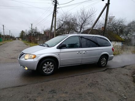 Сірий Крайслер Town & Country, об'ємом двигуна 0 л та пробігом 170 тис. км за 6621 $, фото 1 на Automoto.ua