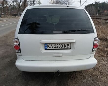 Крайслер Вояджер 2000 в Буче на Automoto.ua Белый Крайслер Вояджер, объемом двигателя 2.5 л и пробегом 300 тыс. км за 2803 $, фото 4 на Automoto.ua