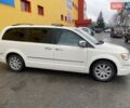Крайслер Вояджер 2008 в Коростышеве на Automoto.ua Белый Крайслер Вояджер, объемом двигателя 2.8 л и пробегом 361 тыс. км за 10500 $, фото 10 на Automoto.ua
