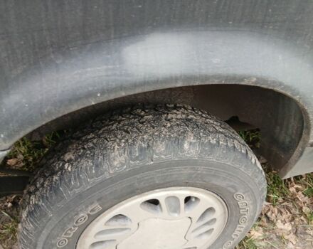 Черный Крайслер Вояджер, объемом двигателя 3.3 л и пробегом 250 тыс. км за 1906 $, фото 7 на Automoto.ua