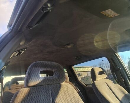 Чорний Крайслер Voyager, об'ємом двигуна 2.5 л та пробігом 300 тис. км за 2835 $, фото 6 на Automoto.ua