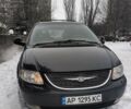 Чорний Крайслер Voyager, об'ємом двигуна 3.3 л та пробігом 311 тис. км за 5600 $, фото 1 на Automoto.ua