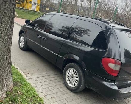 Чорний Крайслер Voyager, об'ємом двигуна 2.78 л та пробігом 284 тис. км за 6300 $, фото 7 на Automoto.ua