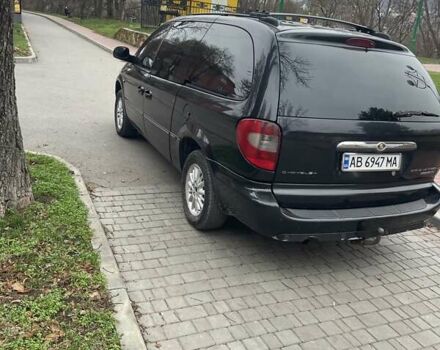 Чорний Крайслер Voyager, об'ємом двигуна 2.78 л та пробігом 284 тис. км за 6300 $, фото 6 на Automoto.ua