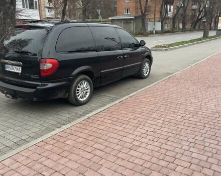 Чорний Крайслер Voyager, об'ємом двигуна 2.78 л та пробігом 284 тис. км за 6300 $, фото 4 на Automoto.ua