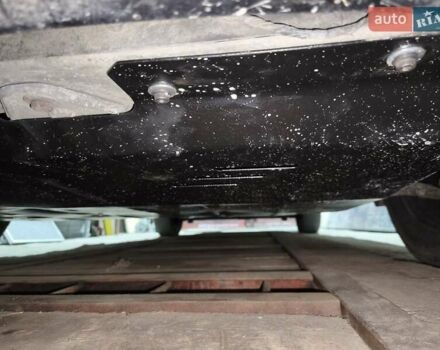 Черный Крайслер Вояджер, объемом двигателя 2.78 л и пробегом 195 тыс. км за 6500 $, фото 8 на Automoto.ua