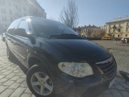 Крайслер Voyager 2005 у Чернівцях на Automoto.ua Чорний Крайслер Voyager, об'ємом двигуна 2.43 л та пробігом 500 тис. км за 6859 $, фото 1 на Automoto.ua