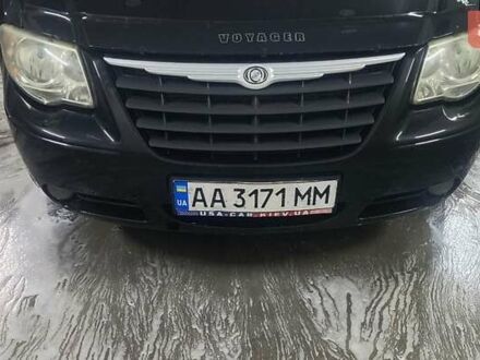 Крайслер Вояджер 2005 в Киеве на Automoto.ua Черный Крайслер Вояджер, объемом двигателя 2.4 л и пробегом 370 тыс. км за 5300 $, фото 1 на Automoto.ua