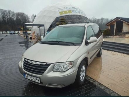Крайслер Voyager 2005 у Запоріжжя на Automoto.ua Коричневий Крайслер Voyager, об'ємом двигуна 2.5 л та пробігом 340 тис. км за 3800 $, фото 1 на Automoto.ua