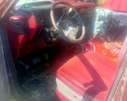 Червоний Крайслер Voyager, об'ємом двигуна 0 л та пробігом 250 тис. км за 1182 $, фото 5 на Automoto.ua