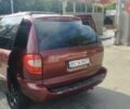 Красный Крайслер Вояджер, объемом двигателя 2.4 л и пробегом 300 тыс. км за 3550 $, фото 1 на Automoto.ua