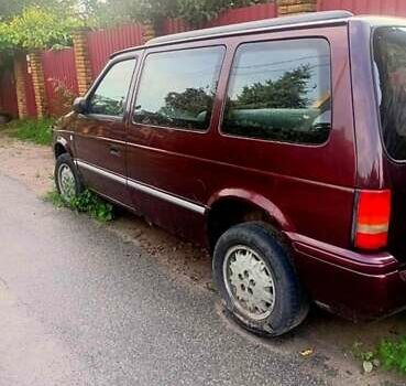 Крайслер Вояджер, объемом двигателя 0 л и пробегом 250 тыс. км за 1350 $, фото 2 на Automoto.ua