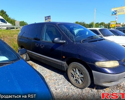 Крайслер Вояджер, объемом двигателя 2.5 л и пробегом 286 тыс. км за 1700 $, фото 1 на Automoto.ua