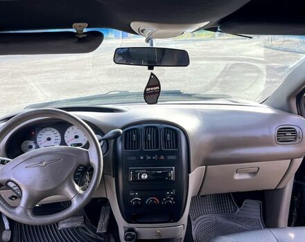 Крайслер Вояджер, объемом двигателя 2.4 л и пробегом 250 тыс. км за 3499 $, фото 12 на Automoto.ua