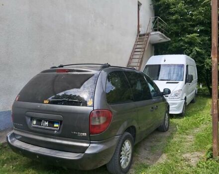 Крайслер Вояджер, объемом двигателя 2.8 л и пробегом 300 тыс. км за 1900 $, фото 1 на Automoto.ua