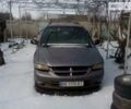 Крайслер Voyager, об'ємом двигуна 2 л та пробігом 215 тис. км за 4500 $, фото 1 на Automoto.ua