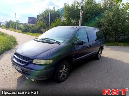 Крайслер Вояджер 1997 в Харькове на Automoto.ua Крайслер Вояджер, объемом двигателя 2.5 л и пробегом 286 тыс. км за 1700 $, фото 1 на Automoto.ua