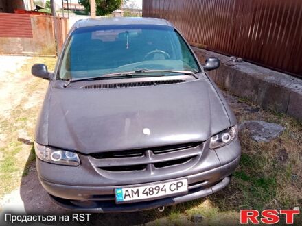 Крайслер Voyager, об'ємом двигуна 2.5 л та пробігом 400 тис. км за 3000 $, фото 1 на Automoto.ua