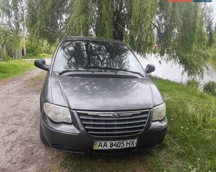 Крайслер Voyager, об'ємом двигуна 2.8 л та пробігом 365 тис. км за 4100 $, фото 1 на Automoto.ua