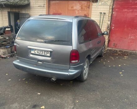 Сірий Крайслер Voyager, об'ємом двигуна 2.4 л та пробігом 20 тис. км за 1000 $, фото 4 на Automoto.ua