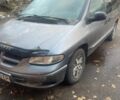 Сірий Крайслер Voyager, об'ємом двигуна 2.4 л та пробігом 20 тис. км за 1000 $, фото 2 на Automoto.ua