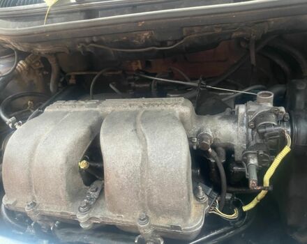 Сірий Крайслер Voyager, об'ємом двигуна 2.4 л та пробігом 20 тис. км за 1000 $, фото 10 на Automoto.ua