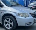 Сірий Крайслер Voyager, об'ємом двигуна 2.5 л та пробігом 396 тис. км за 5290 $, фото 4 на Automoto.ua