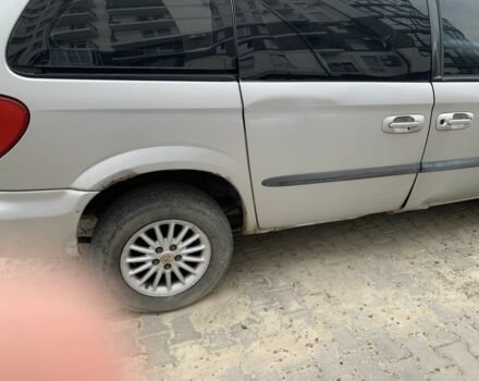 Крайслер Вояджер 2002 в Черновцах на Automoto.ua Серый Крайслер Вояджер, объемом двигателя 2.5 л и пробегом 300 тыс. км за 3000 $, фото 3 на Automoto.ua