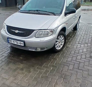 Крайслер Вояджер 2003 в Николаеве на Automoto.ua Серый Крайслер Вояджер, объемом двигателя 2.5 л и пробегом 380 тыс. км за 5200 $, фото 4 на Automoto.ua