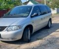 Сірий Крайслер Voyager, об'ємом двигуна 2.4 л та пробігом 178 тис. км за 5600 $, фото 1 на Automoto.ua