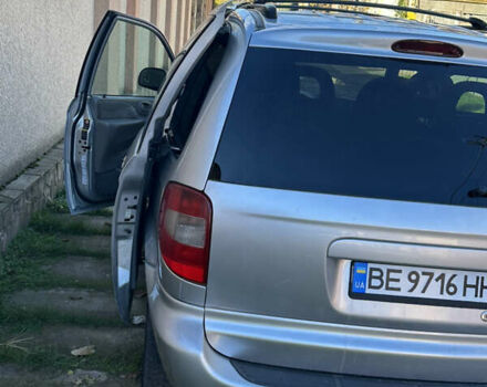Крайслер Вояджер 2003 в Николаеве на Automoto.ua Серый Крайслер Вояджер, объемом двигателя 2.5 л и пробегом 380 тыс. км за 5200 $, фото 7 на Automoto.ua