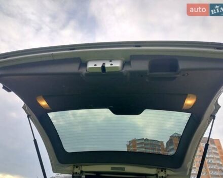 Серый Крайслер Вояджер, объемом двигателя 2.5 л и пробегом 340 тыс. км за 3200 $, фото 15 на Automoto.ua