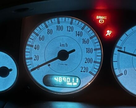 Серый Крайслер Вояджер, объемом двигателя 2.5 л и пробегом 490 тыс. км за 5300 $, фото 4 на Automoto.ua