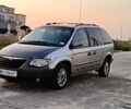 Сірий Крайслер Voyager, об'ємом двигуна 2.5 л та пробігом 400 тис. км за 3635 $, фото 1 на Automoto.ua