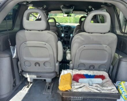 Серый Крайслер Вояджер, объемом двигателя 2.5 л и пробегом 490 тыс. км за 5300 $, фото 9 на Automoto.ua