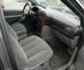 Сірий Крайслер Voyager, об'ємом двигуна 0 л та пробігом 234 тис. км за 1565 $, фото 8 на Automoto.ua