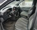 Сірий Крайслер Voyager, об'ємом двигуна 0 л та пробігом 234 тис. км за 1565 $, фото 6 на Automoto.ua