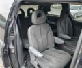 Сірий Крайслер Voyager, об'ємом двигуна 0 л та пробігом 234 тис. км за 1565 $, фото 7 на Automoto.ua