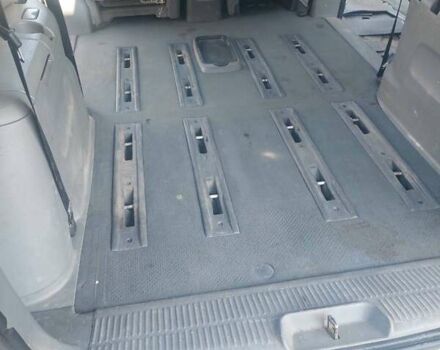 Серый Крайслер Вояджер, объемом двигателя 2.8 л и пробегом 477 тыс. км за 4500 $, фото 4 на Automoto.ua