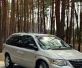 Сірий Крайслер Voyager, об'ємом двигуна 2.5 л та пробігом 319 тис. км за 7000 $, фото 9 на Automoto.ua