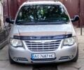 Сірий Крайслер Voyager, об'ємом двигуна 2.5 л та пробігом 276 тис. км за 6400 $, фото 1 на Automoto.ua