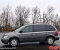 Сірий Крайслер Voyager, об'ємом двигуна 2.4 л та пробігом 311 тис. км за 6800 $, фото 1 на Automoto.ua