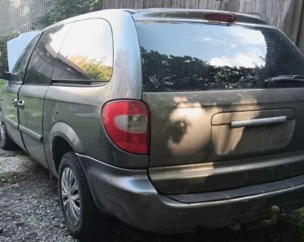 Сірий Крайслер Voyager, об'ємом двигуна 3.3 л та пробігом 300 тис. км за 1900 $, фото 5 на Automoto.ua