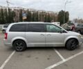 Серый Крайслер Вояджер, объемом двигателя 3.8 л и пробегом 186 тыс. км за 5000 $, фото 3 на Automoto.ua
