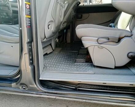 Серый Крайслер Вояджер, объемом двигателя 2.78 л и пробегом 320 тыс. км за 6000 $, фото 18 на Automoto.ua