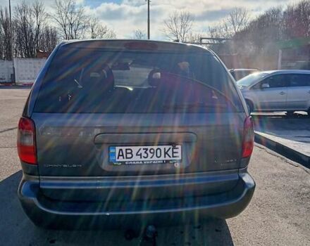 Серый Крайслер Вояджер, объемом двигателя 2.78 л и пробегом 320 тыс. км за 6000 $, фото 25 на Automoto.ua