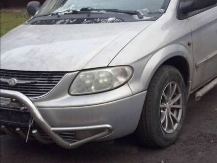 Крайслер Вояджер 2001 в Львове на Automoto.ua Серый Крайслер Вояджер, объемом двигателя 2.5 л и пробегом 486 тыс. км за 5000 $, фото 1 на Automoto.ua