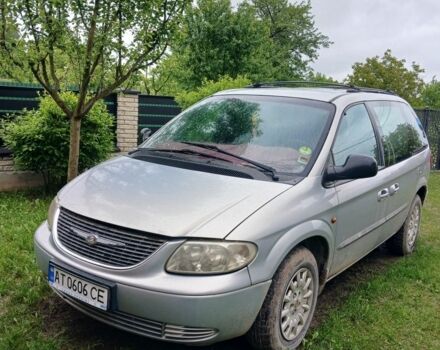 Сірий Крайслер Voyager, об'ємом двигуна 2.5 л та пробігом 280 тис. км за 3637 $, фото 1 на Automoto.ua