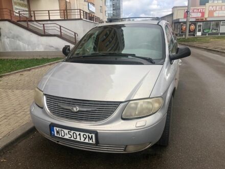 Крайслер Вояджер 2002 в Харькове на Automoto.ua Серый Крайслер Вояджер, объемом двигателя 3.3 л и пробегом 300 тыс. км за 3000 $, фото 1 на Automoto.ua